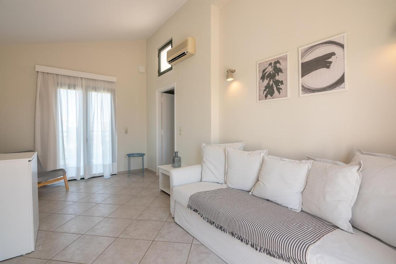 Gt Beach Maleme Екстериор снимка
