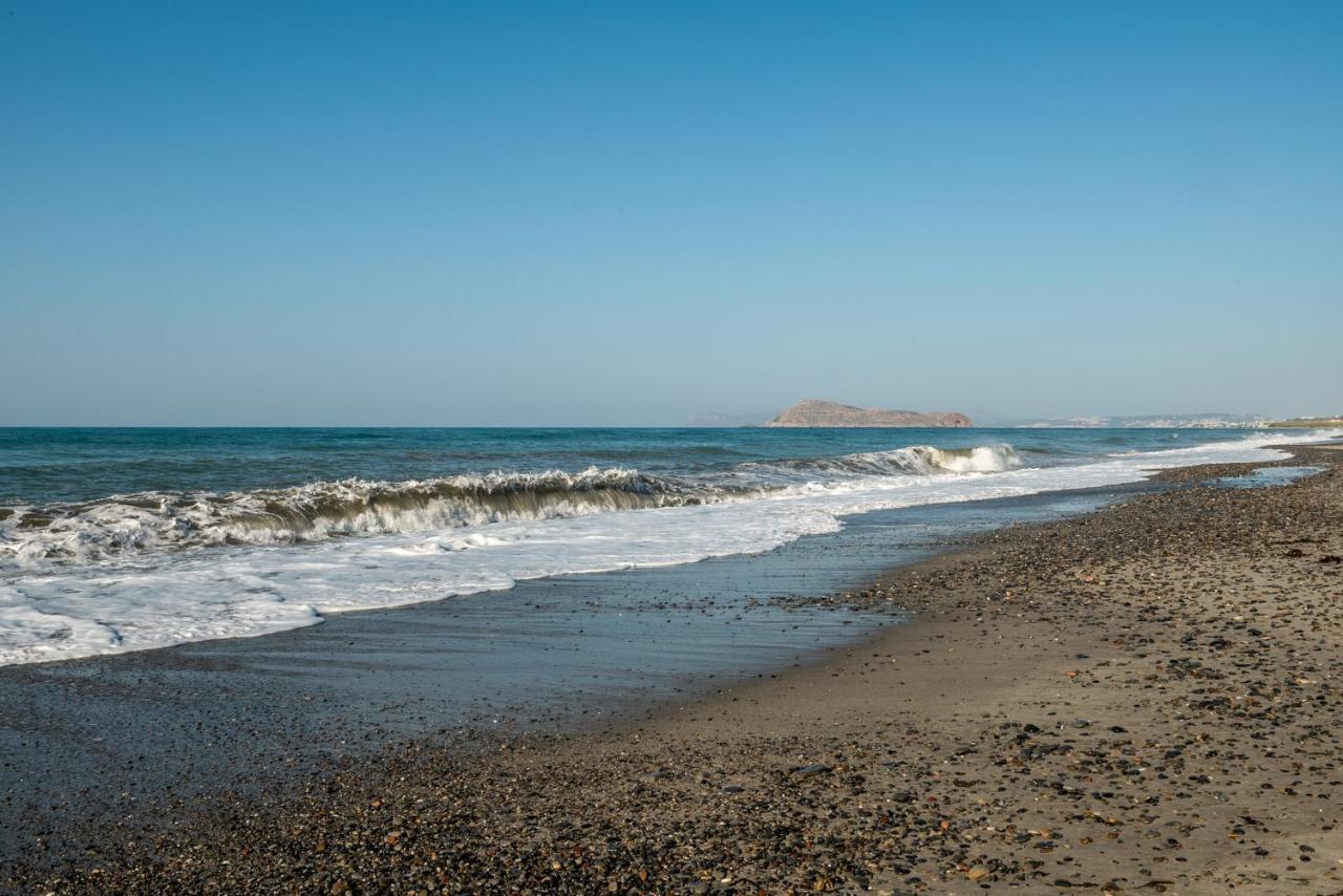 Gt Beach Maleme Екстериор снимка