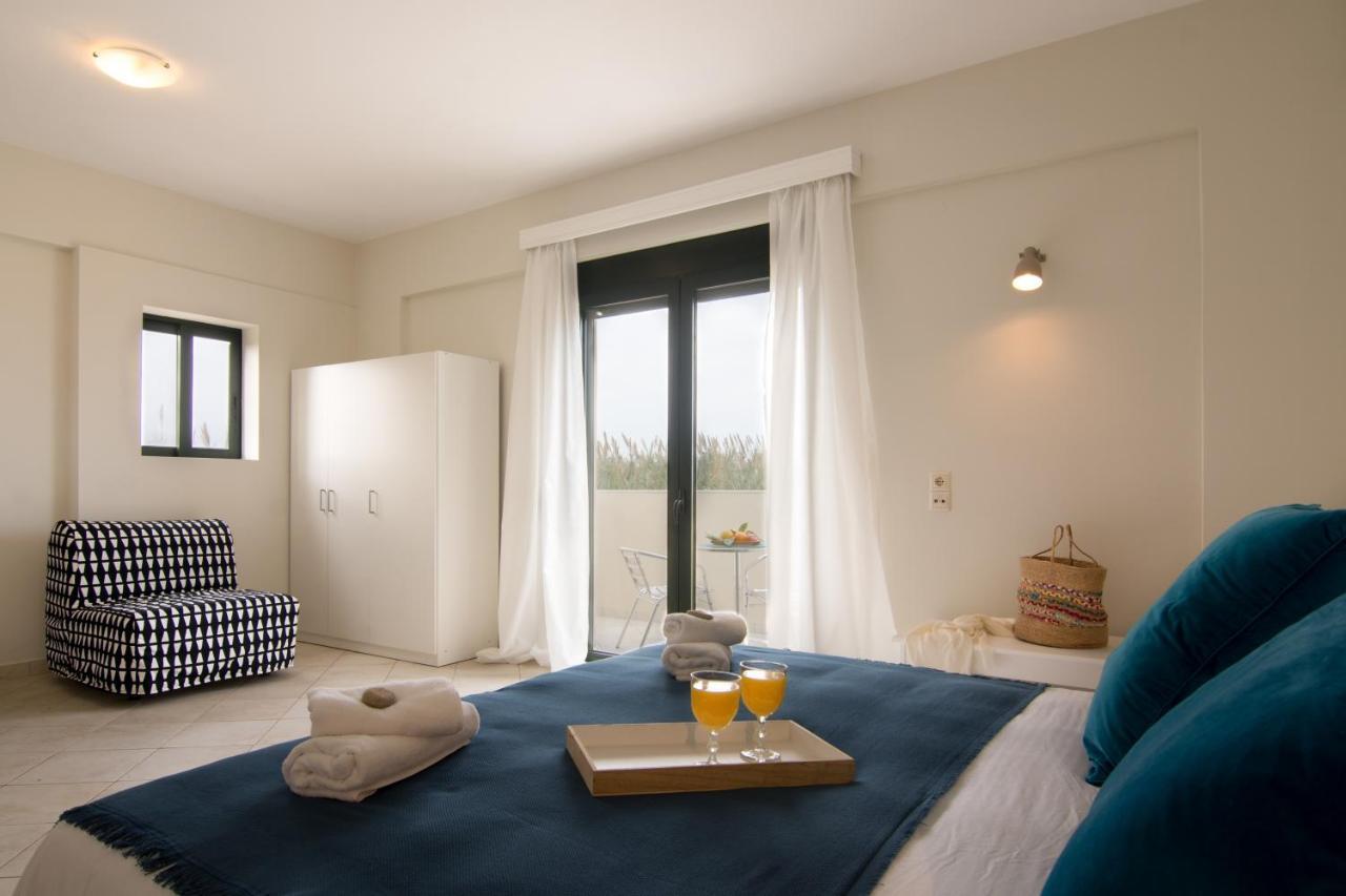 Gt Beach Maleme Екстериор снимка
